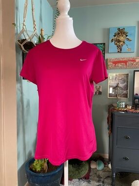 Nike Women’s Short-Sleeve Tee in Hot Pink